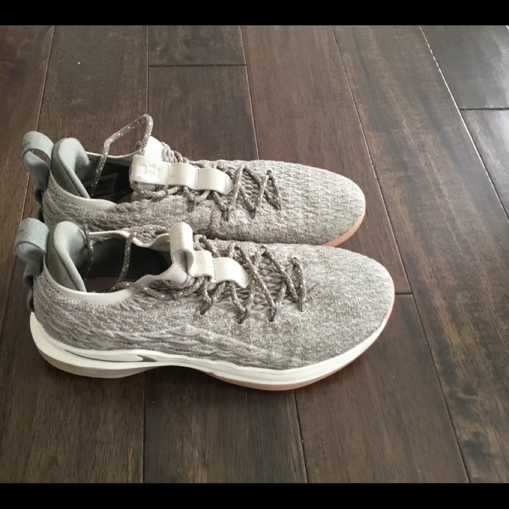 Lebron 15 Low